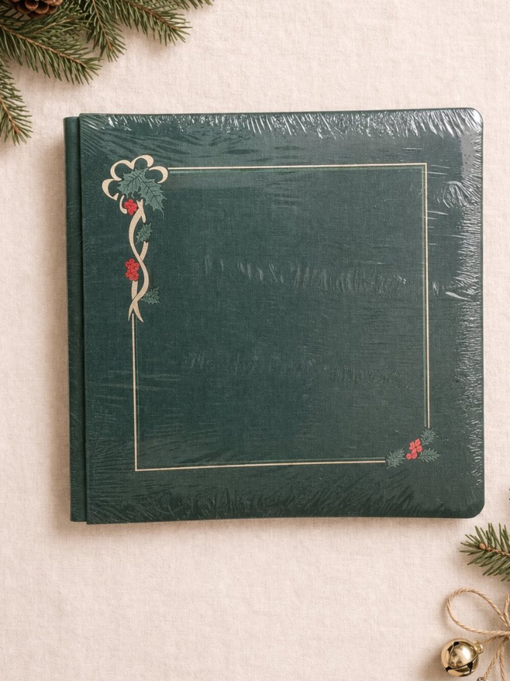 Creative Memories Premiere 12x12 Christmas Scrapbook Album Green Sealed Retired
